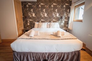 3 Schlafzimmer, Bügeleisen/Bügelbrett, Reisekinderbett, kostenloses WLAN