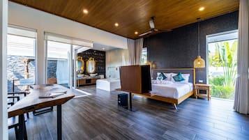 7 bedrooms, premium bedding, desk, iron/ironing board