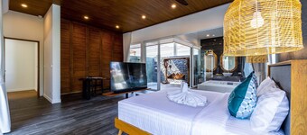 Luxury 7 Bedroom Pool Villa - WL67