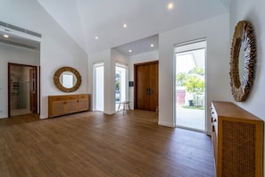Villa Deluxe