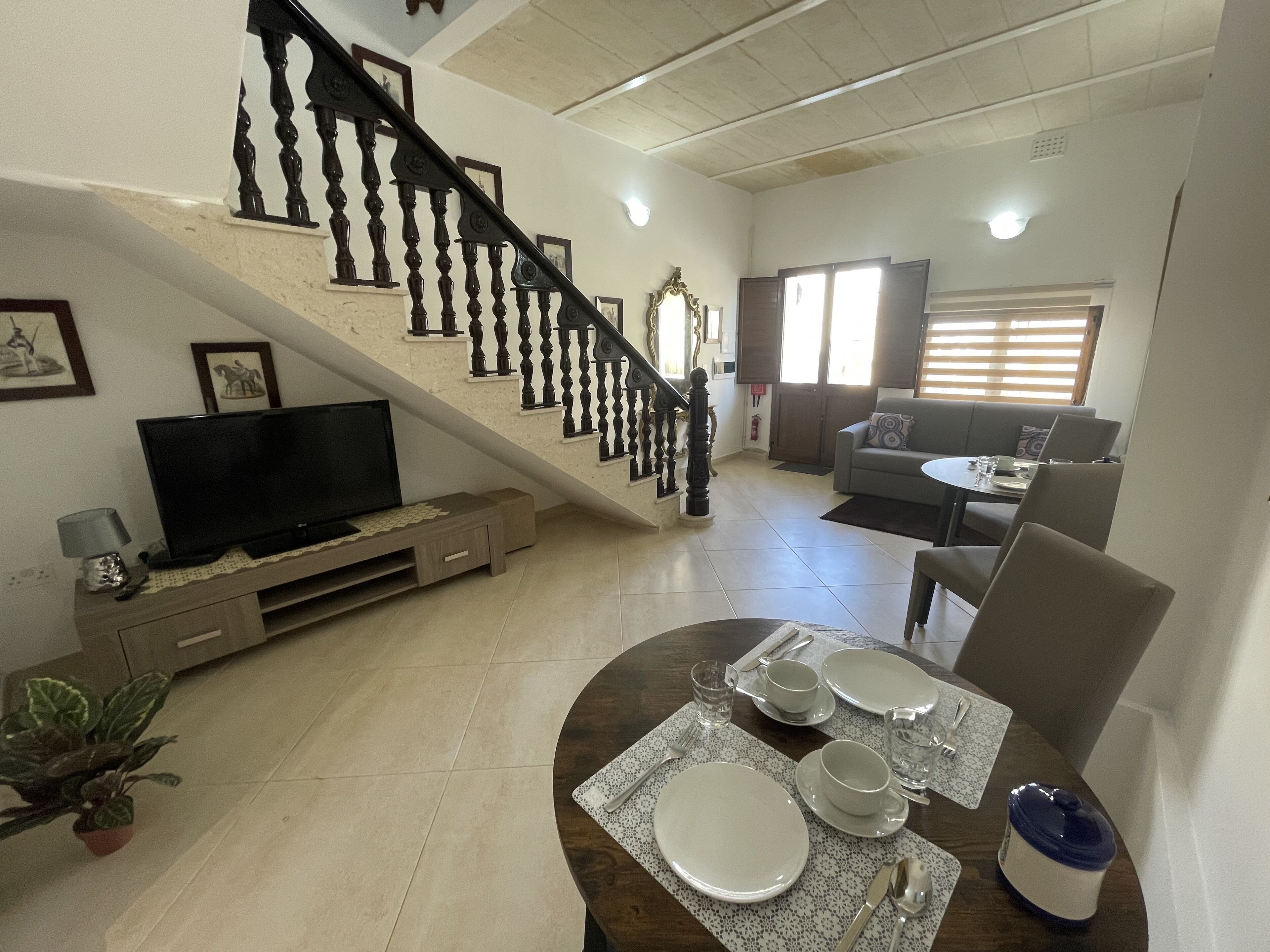 Photo - Alina Boutique Living