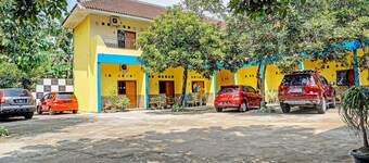 Hotel O Family Blitar