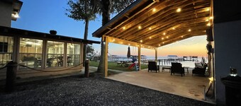 Lakefront - Real Fish Camp - Reel Fishermen