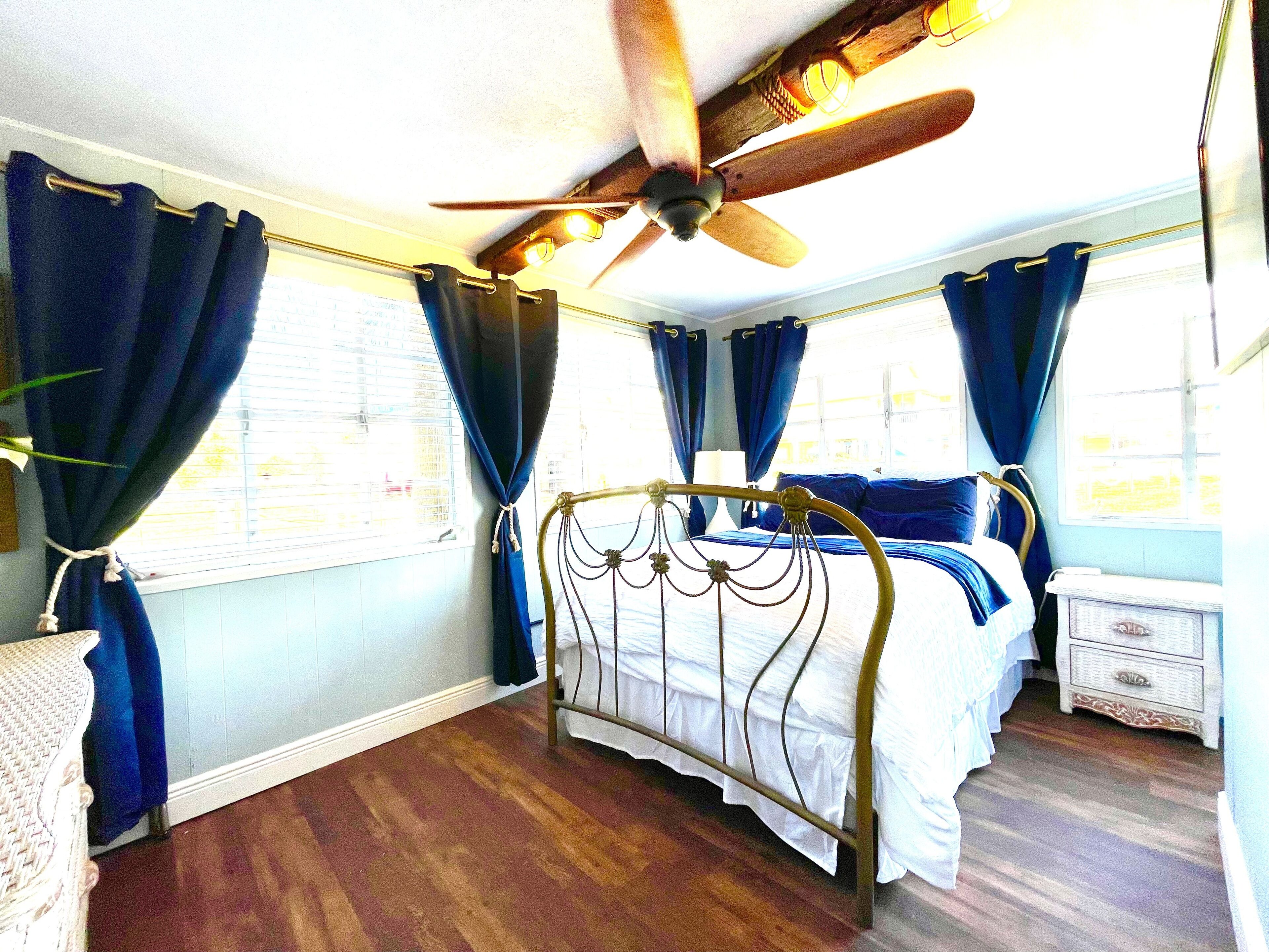 Lakefront - Real Fish Camp - Reel Fishermen