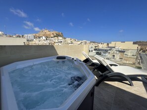 Pool - Cittadella View Luxury Penthouse  (Victoria)