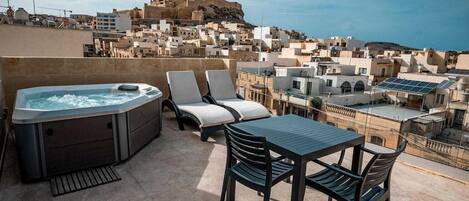 Căn hộ Cao cấp | Hiên