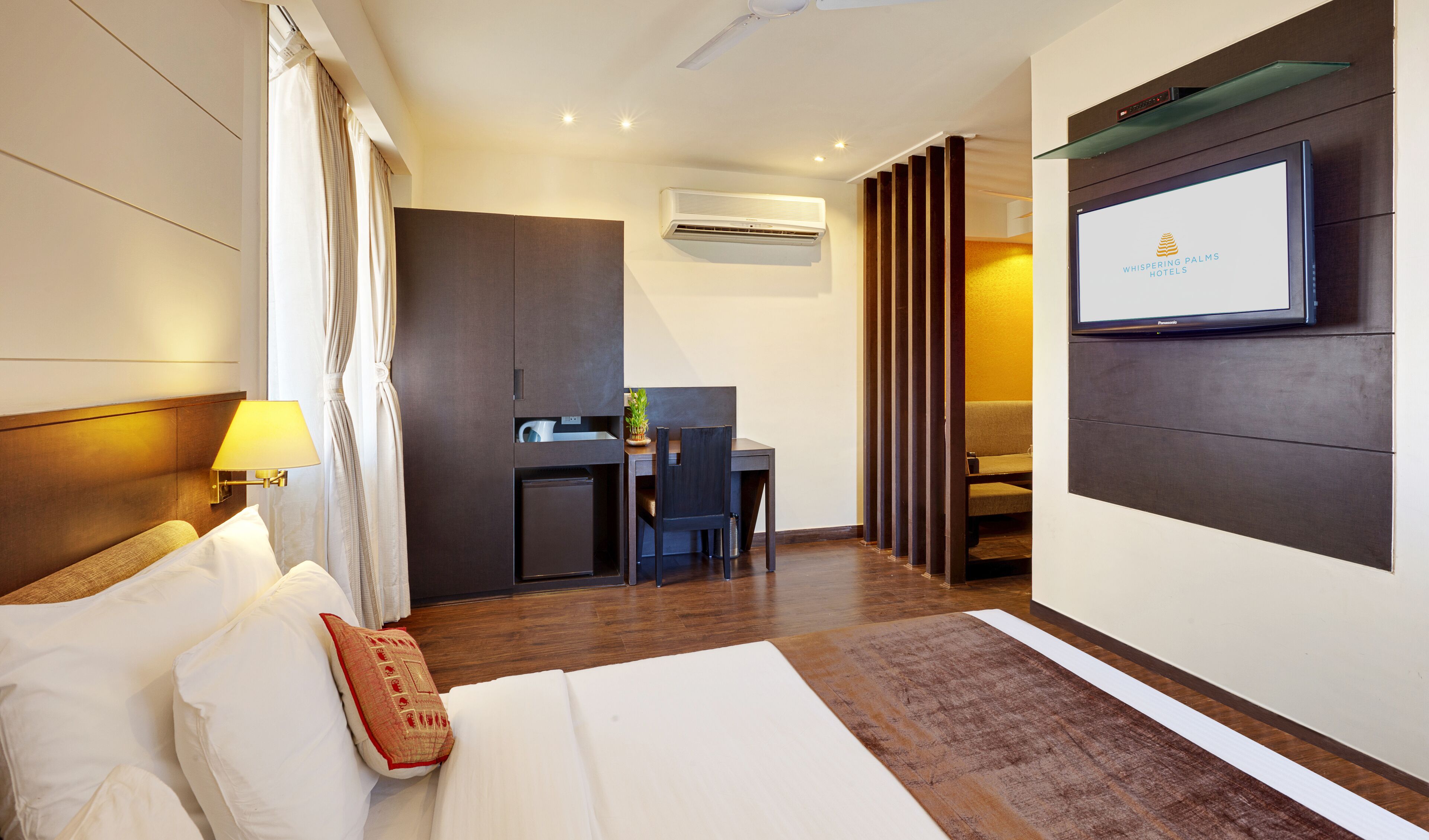 Minibar, in-room safe, desk, laptop workspace