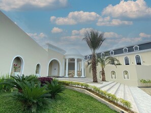 Garden - Sahid Azizah Syariah Hotel & Convention (Kendari)