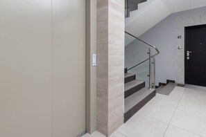 Front of property - Business Flat Oliva by Renters Prestige (Gdansk)