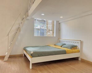 1 bedroom, WiFi - Cozy Corner w Balcony | City View | Saigon Centre (Thành phố Hồ Chí Minh)