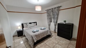 1 camera, ferro/asse da stiro, Wi-Fi gratuito, lenzuola