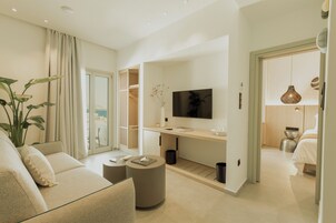 Prestige Suite Sea View | Living area