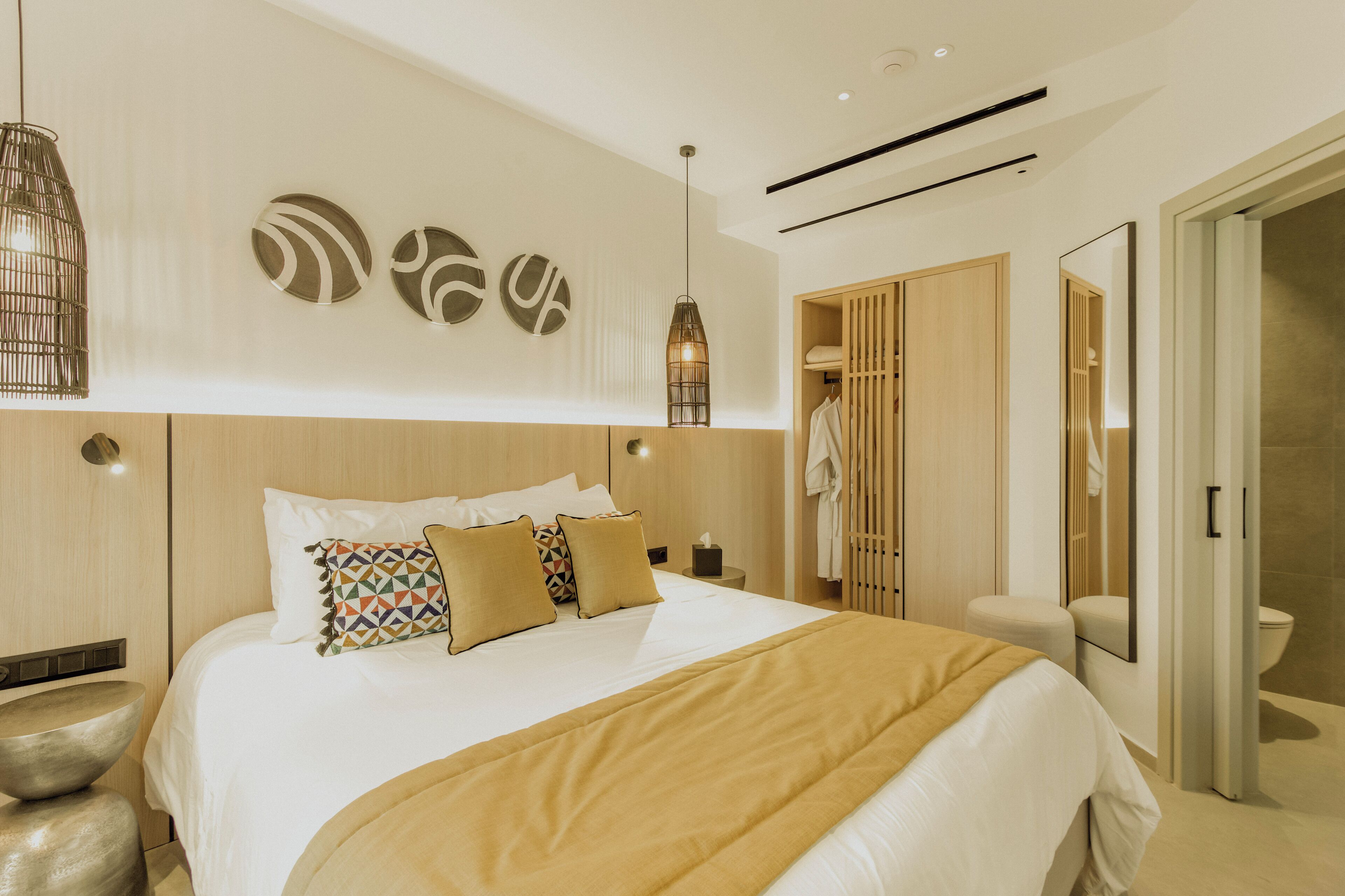 Standard Suite | Brankas, kedap suara, dan Wi-Fi gratis