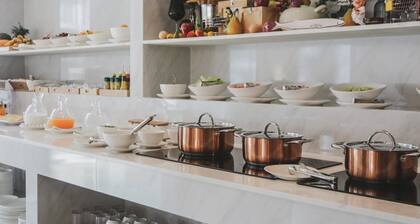 Le Cannes Hotel