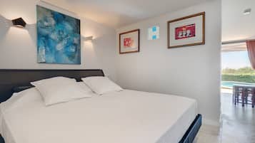 1 Schlafzimmer, BĂŒgeleisen/BĂŒgelbrett, kostenloses WLAN, BettwĂ€sche