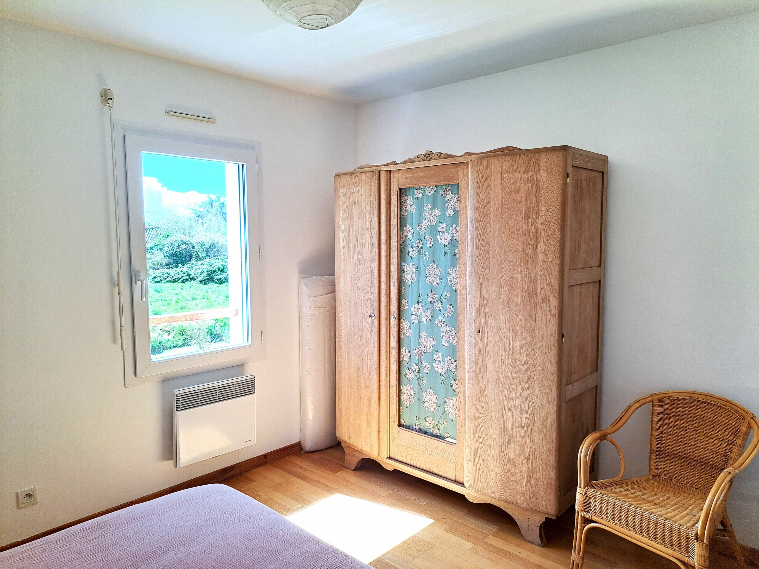 3 chambres, fer et planche à repasser, Wi-Fi gratuit