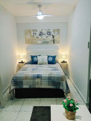 1 Schlafzimmer, Bügeleisen/Bügelbrett, kostenloses WLAN, Bettwäsche