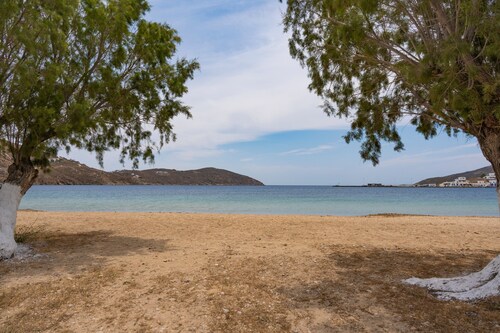 Einzimmerapartment 'Studios Ninemia Serifos 2' mit Meerblick, WLAN und Klimaanlage