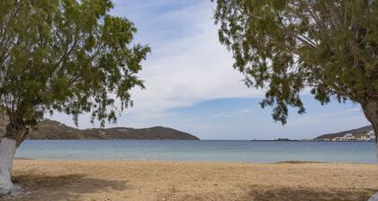 Studio Apartment 'Studios Ninemia Serifos 4' with Sea View, Wi-Fi and Air Conditioning