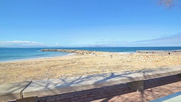 Ubicación cercana a la playa