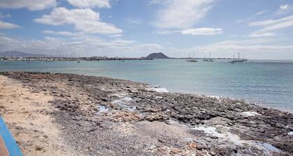 Vacation Home 'Corralejo Home Ocean' with Balcony and Wi-Fi