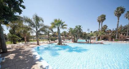 Villetta Parisi a 20 metros del mar con vistas al mar y terraza