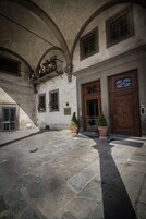 Facciata della struttura