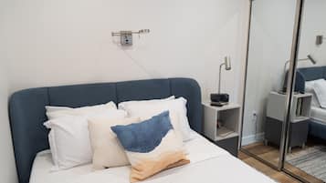 1 bedroom, desk, iron/ironing board, free WiFi