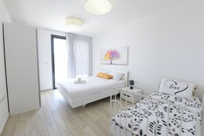 8 bedrooms, iron/ironing board, travel crib, free WiFi