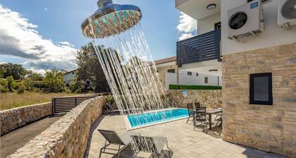 Three bedroom villa with pool