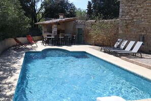 Outdoor pool - Mas Provençal Datant de 1738 Avec Piscine (Saint-Paul-Trois-Châteaux)