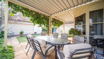 House, Smoking | 4 bedrooms