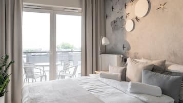 1 bedroom, hypo-allergenic bedding, iron/ironing board, free WiFi