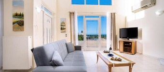 Wonderful Villa with Private Pool, Panoramic Sea Views & Spacious Interiors