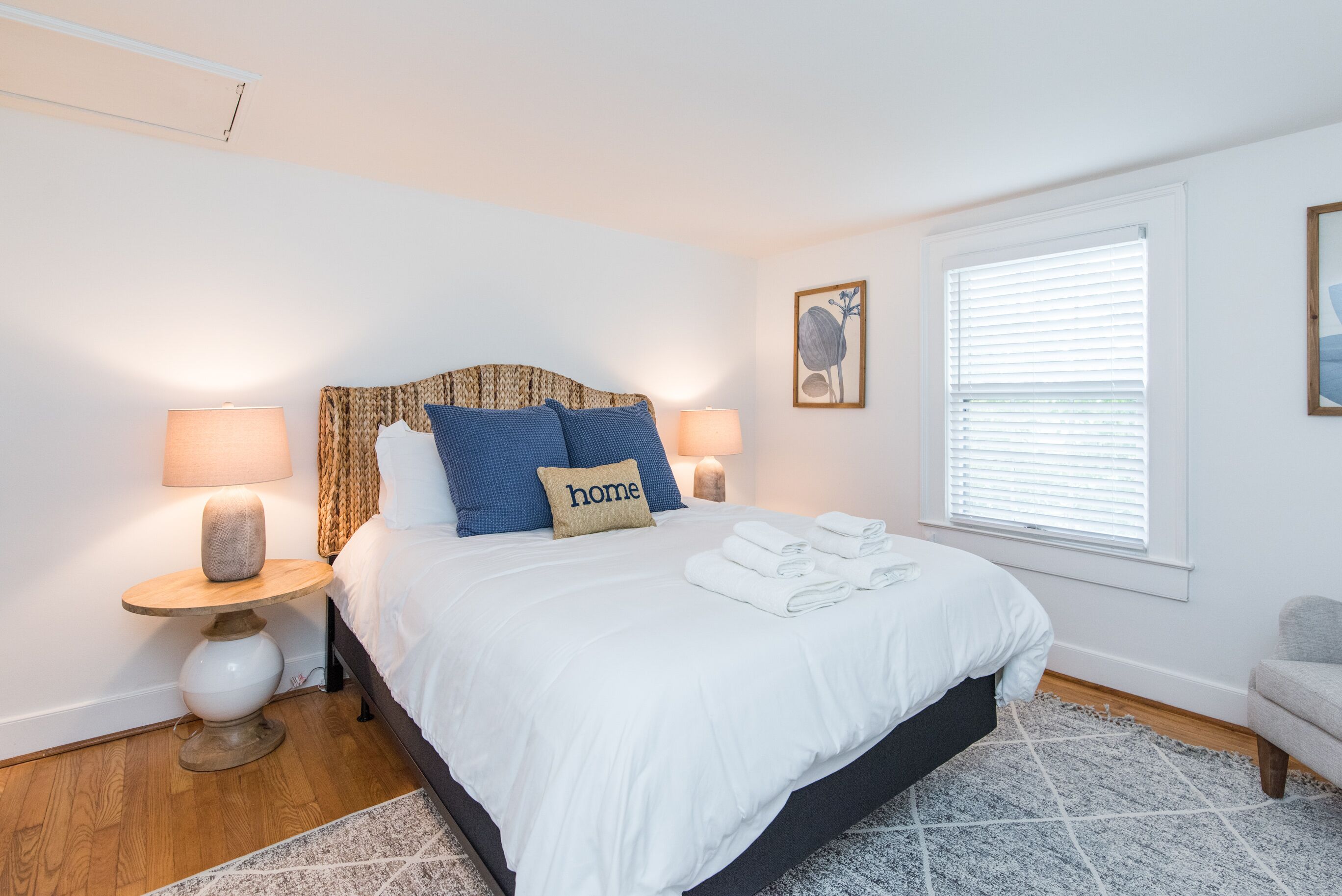 Sugar Hill Farm- Pool/9 Guests/10min to Airport