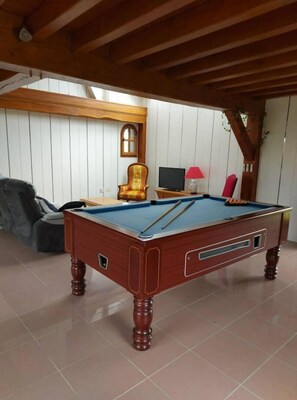 Spielezimmer