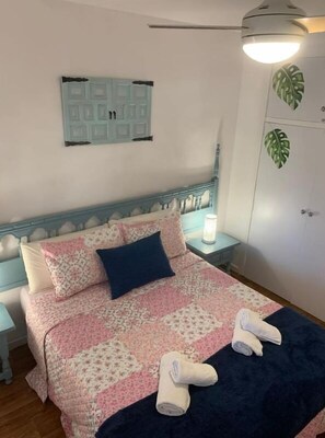 2 makuuhuonetta, Wi-Fi, vuodevaatteet, pääsy pyörätuolilla