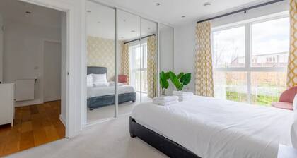 Spacious & Family Friendly 3BD House - Stratford