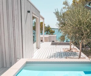 Premium Holiday Home with Pool, Sea View 5 | Private pool