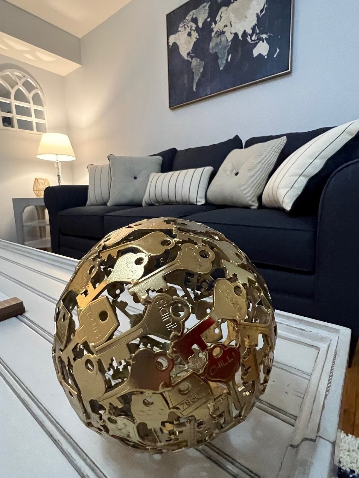 Cozy Modern Condo Near NY