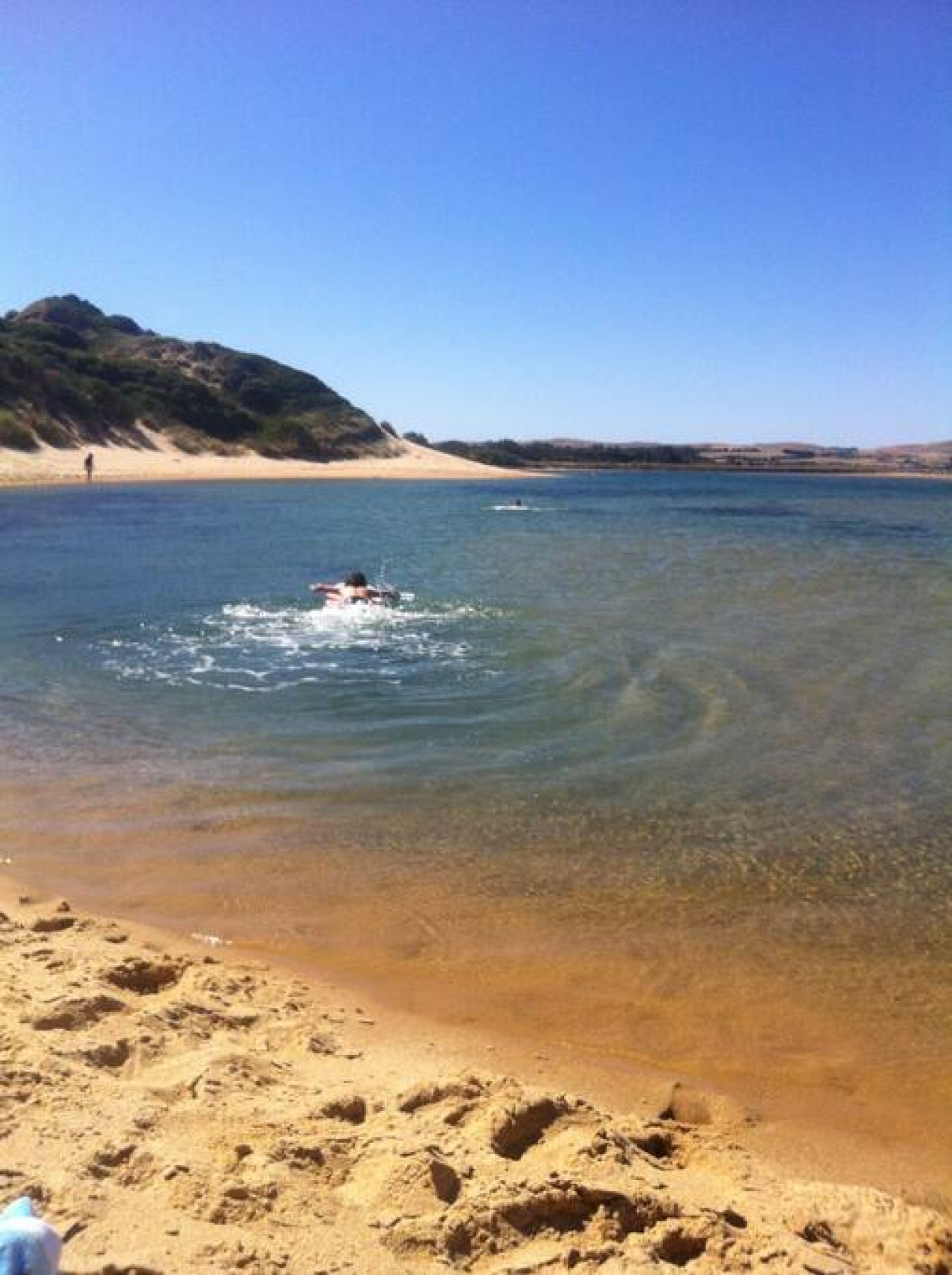 House | 3 bedrooms, desk