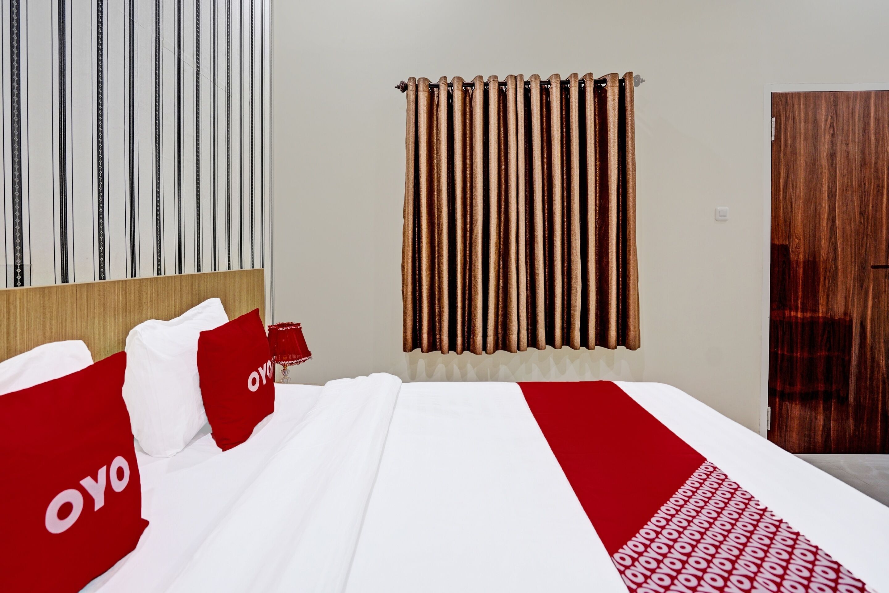 OYO 91997 Edhotel Smk Models Syariah