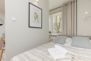 Bügeleisen/Bügelbrett, WLAN, Bettwäsche