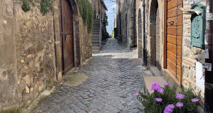 Borgo Stays - Lake View Apartment on Bracciano's Lake