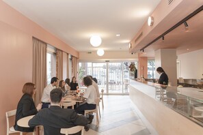 Daily buffet breakfast (EUR 15 per person) - Moderno Hotel- Adult Only (Rome)