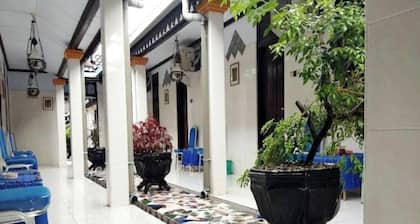 EXPRESS O 91176 Hotel Puri Gandaria