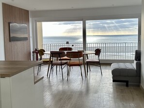 Dining - SUPERBE appartement rénové avec une vue face à la MER !☀️ (Neufchâtel-Hardelot)