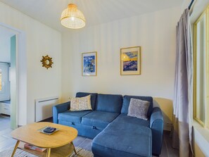 TV - -ALYS- Charmant T2 proche plage (Concarneau)