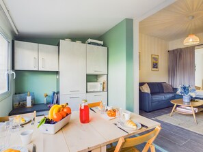 Interior - -ALYS- Charmant T2 proche plage (Concarneau)