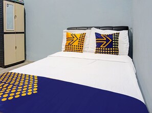 Double Room | 1 bedroom, bed sheets
